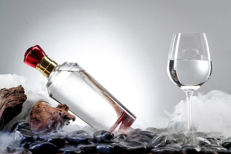 白酒屬于蒸餾酒還是發(fā)酵酒？一文厘清酒類(lèi)分類(lèi)
